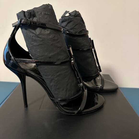 Saint Laurent Cassandra YSL Logo Sandal - Picture 7 of 11